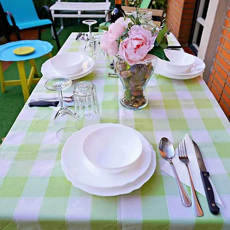 2 Terrazas 4 Personas Centro アパート ビルバオ