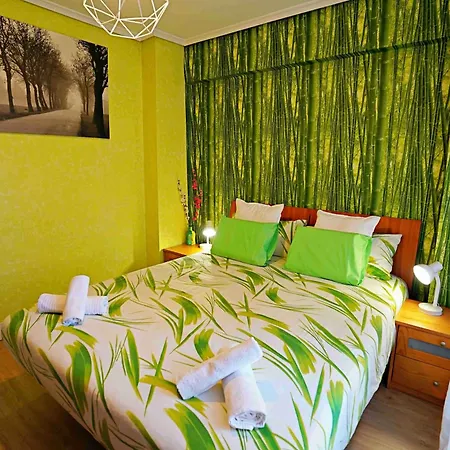 2 Terrazas 4 Personas Centro アパート ビルバオ