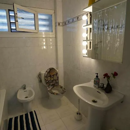2 Terrazas 4 Personas Centro * بلباو